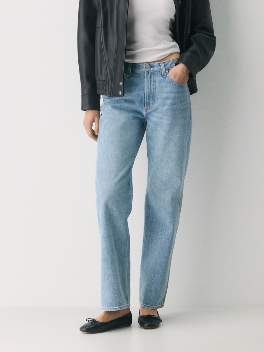 Aritzia Denim Forum Cotton 90's Iggy Low-Rise Baggy Straight Jeans Blue Size 30